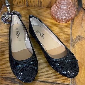NWOT Black Sequin Ballet Flats size 7/8